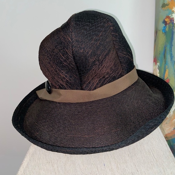 Stylish Schiaparelli Chapeau Hat Brown Tones - Picture 2 of 8